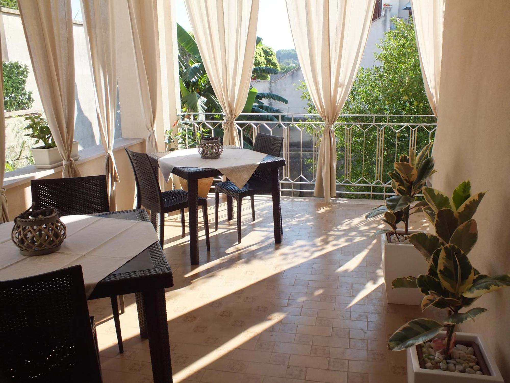 Villa Lazzari B&B Tra I Due Mari Мальє Екстер'єр фото